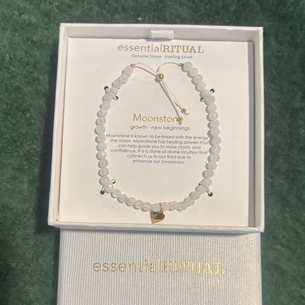 Moonstone Bracelet - White and Gold
